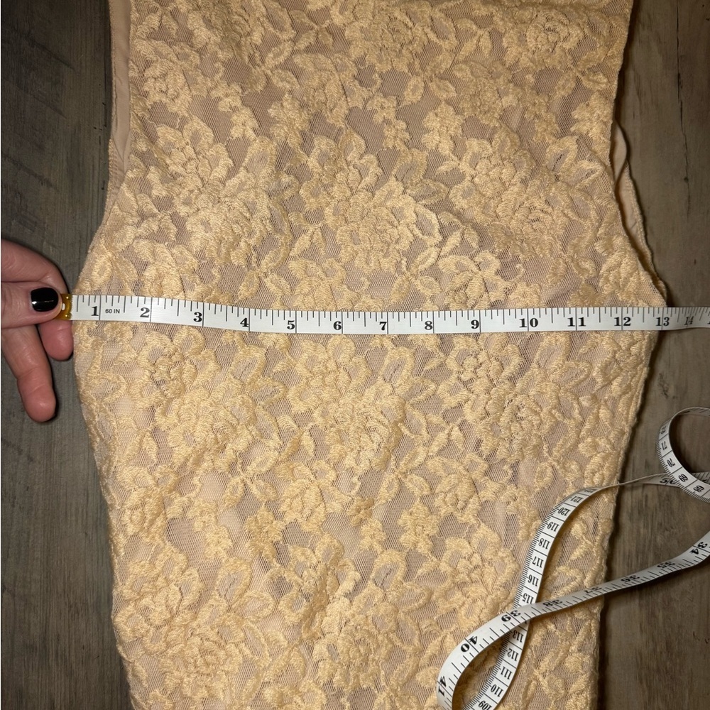 Alice + Olivia Cream Maxi Lace Overlay Dress - Picture 6 of 11